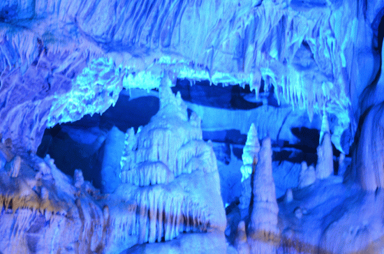 Detail de la grotte