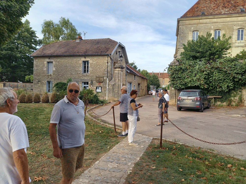 En visite a flavigny