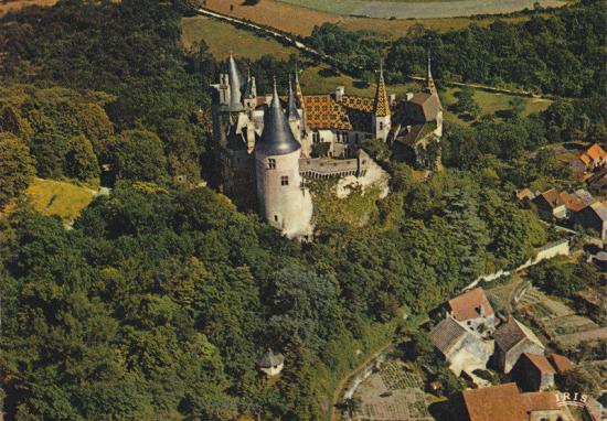 la-rochepot-le-chateau.jpg